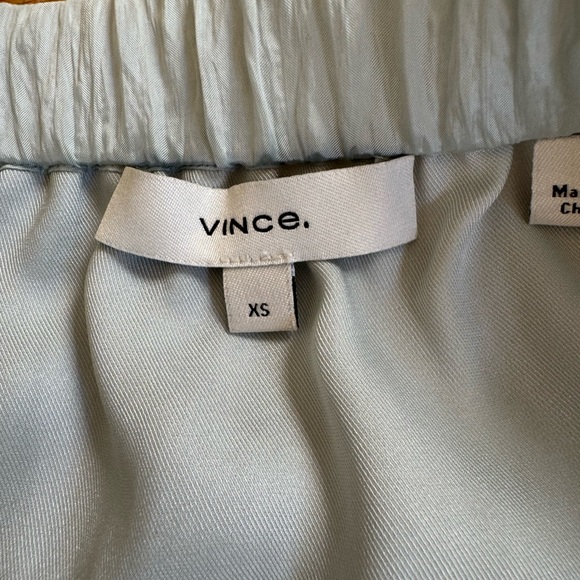 VINCE LIGHTWEIGHT SKIRT - Picture 3 of 13